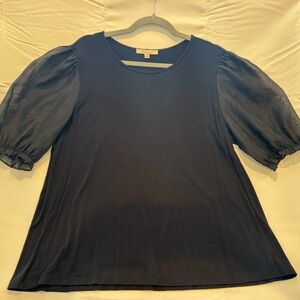 Chic Black Puff Sleeve Blouse